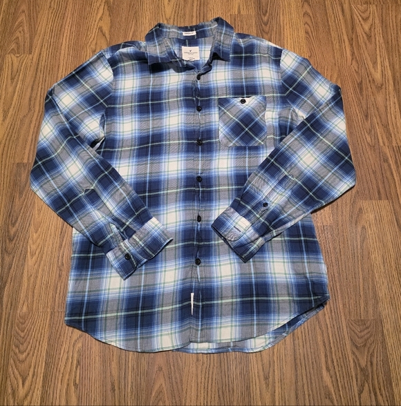American Eagle Outfitters Other - American Eagle Men’s Large Seriously Soft Plaid Flannel Shirt Classic Fit Blue